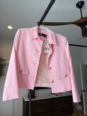 Zara Soft Pink Cropped Blazer with Gold Buttons